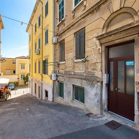Rijeka Old Town Apartment Buitenkant foto