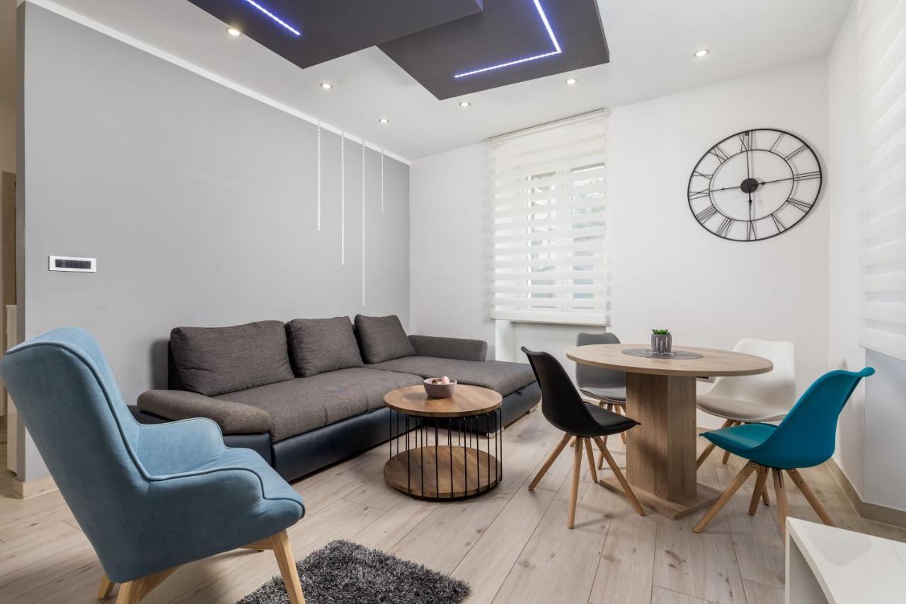 Rijeka Old Town Apartment Buitenkant foto